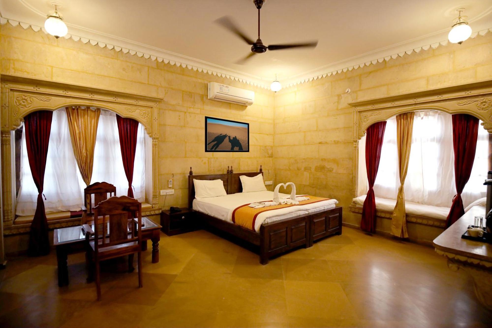 The Jaigarh Palace Jaisalmer Exterior photo