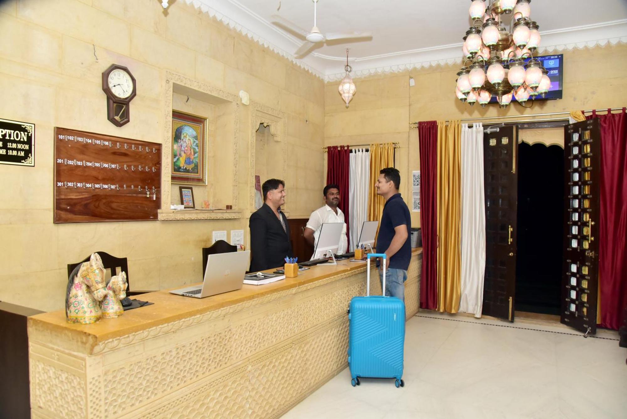 The Jaigarh Palace Jaisalmer Exterior photo